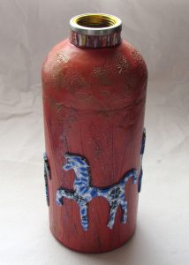Horse on Woodgrain Bottle